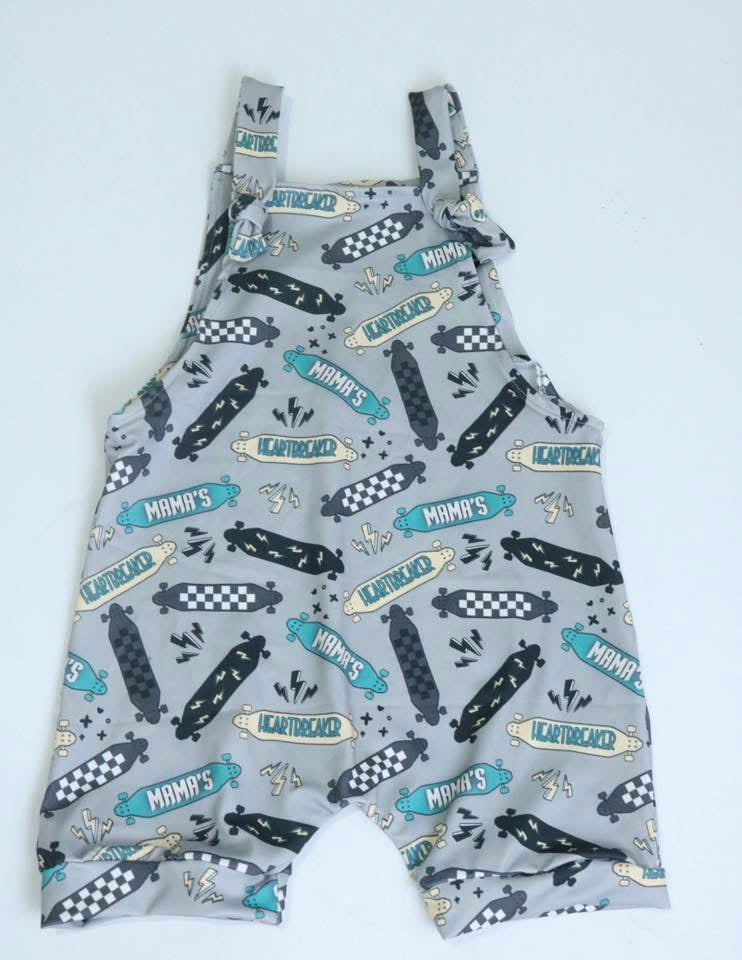 Knotted overalls